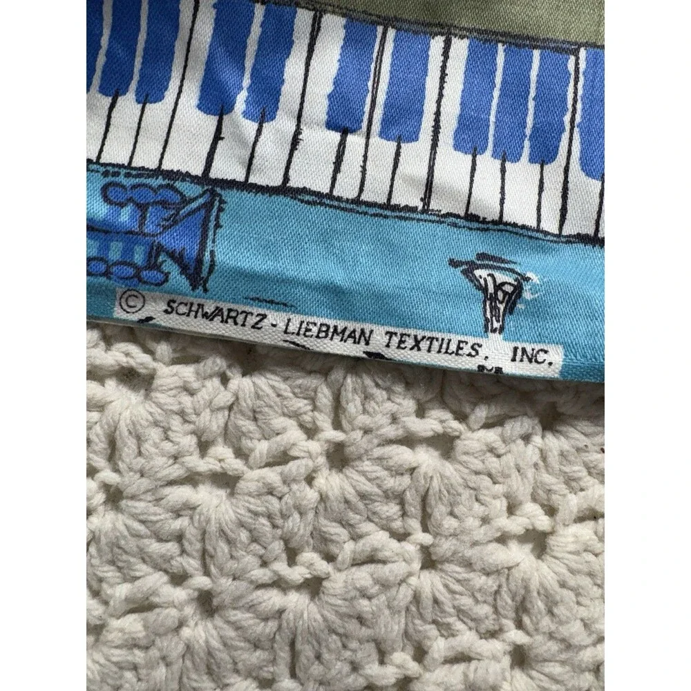 Vintage Fabric Material 38